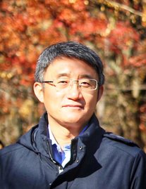 Feng Yuan, Professor and Director at Fudan Center for Astronomy and Astrophysics.